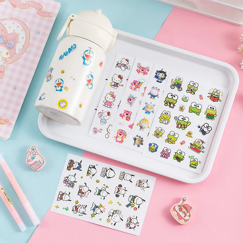 Autocollants imperméables Sanrio Kuromi et Pochacco pour carnet