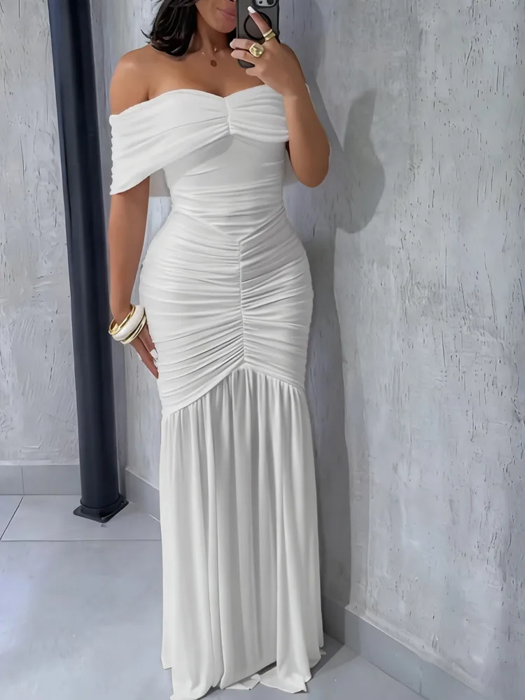 Robe de soirée épaules dénudées à plis, jupe sirène en polyester