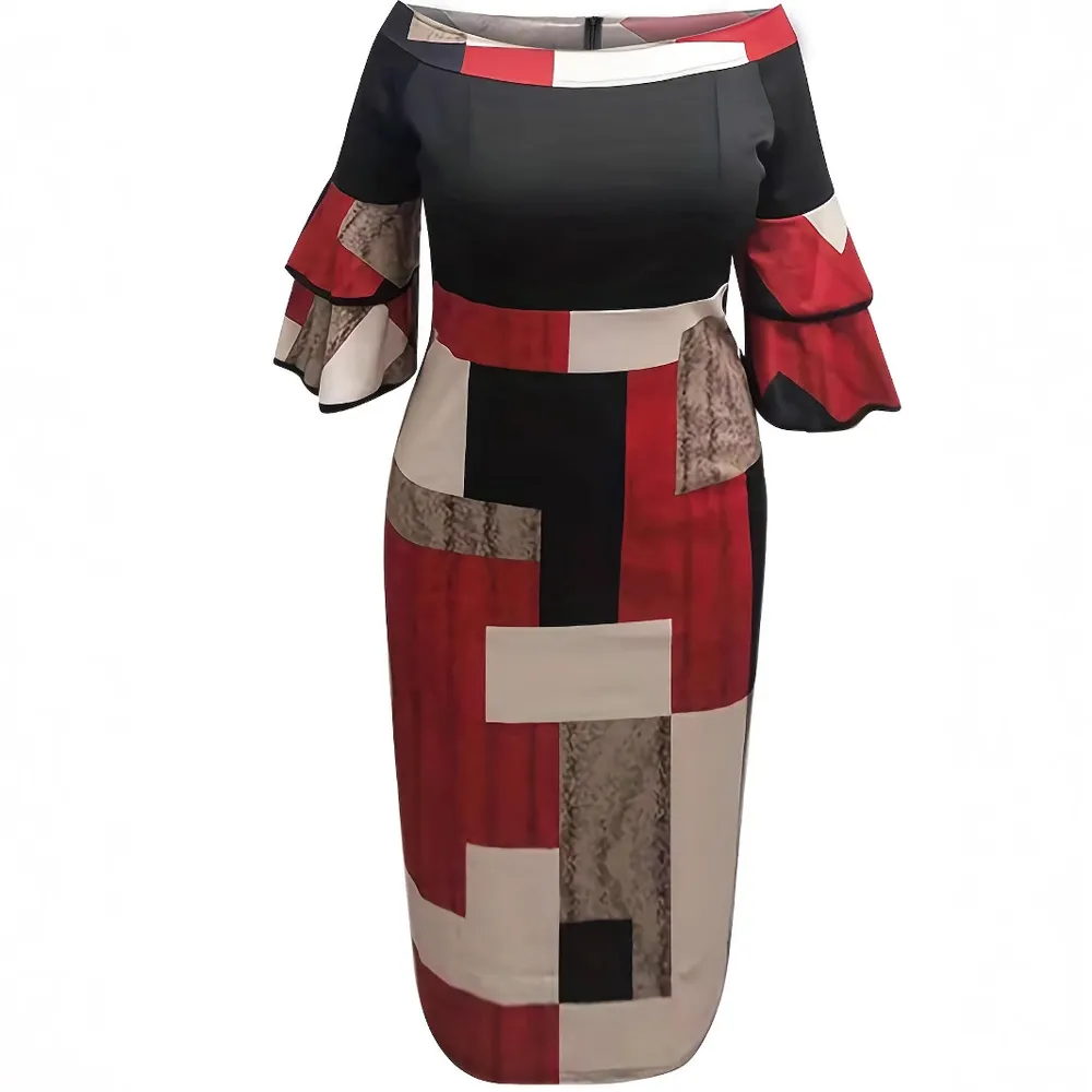 Robe grande taille à manches trois-quarts et col bateau, imprimé floral noir