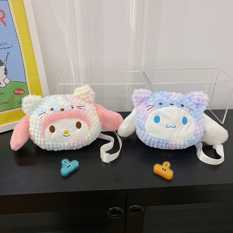 Sac bandoulière peluche Sanrio tie-dye 15 cm, Kuromi et My Melody