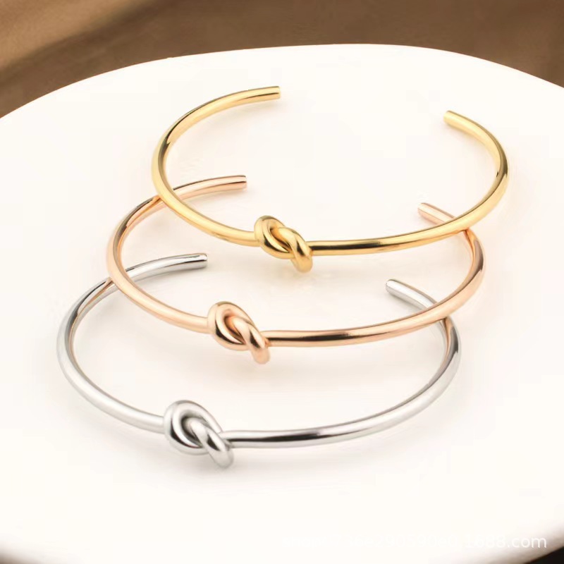 Bracelet femme acier inoxydable nœud élégant, résiste à la décoloration