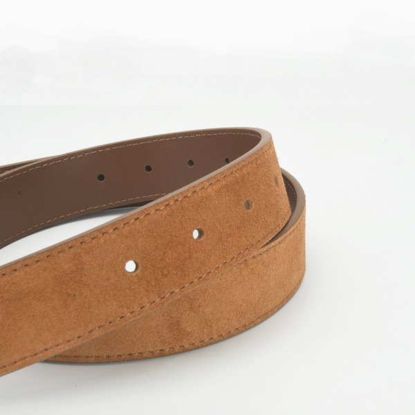 Ceinture femme cuir à boucle ardillon, design simple et élégant pour jeans