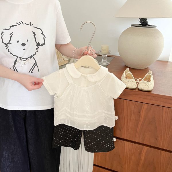 Ensemble été fille : top sans manches dentelle brodée et short à pois