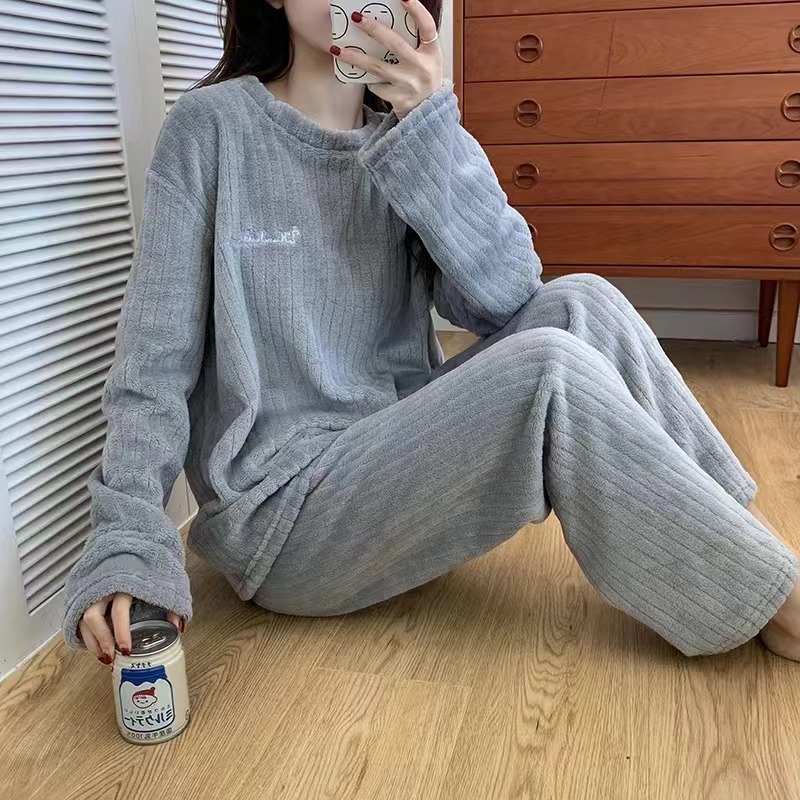 Ensemble pyjama femme en flanelle épaisse et chaude pour l'hiver