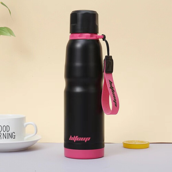 Gourde isotherme en acier inoxydable 550 ml avec corde de transport