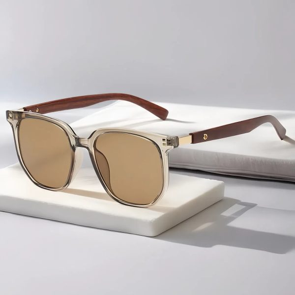 Lunettes de soleil femme rétro polygone branches effet bois verres noirs UV400