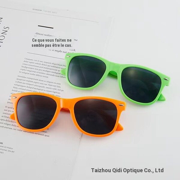 Lunettes de soleil rétro UV400 pour adulte, monture pleine, verres gris