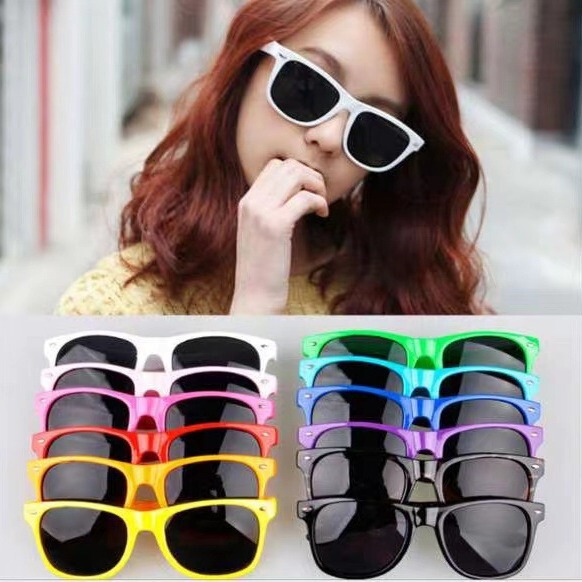 Lunettes de soleil rétro UV400 pour adulte, monture pleine, verres gris