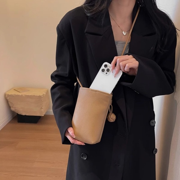 Petit sac à bandoulière mignon pour téléphone en simili cuir, avec boule