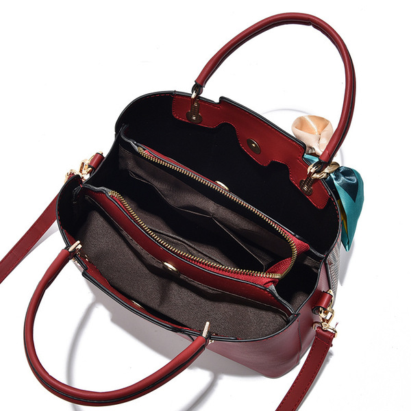 Sac à main femme en similicuir, bandoulière et poignée, style urbain