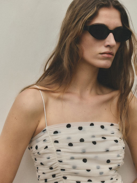 Top femme à bretelles à pois plissé en mousseline court